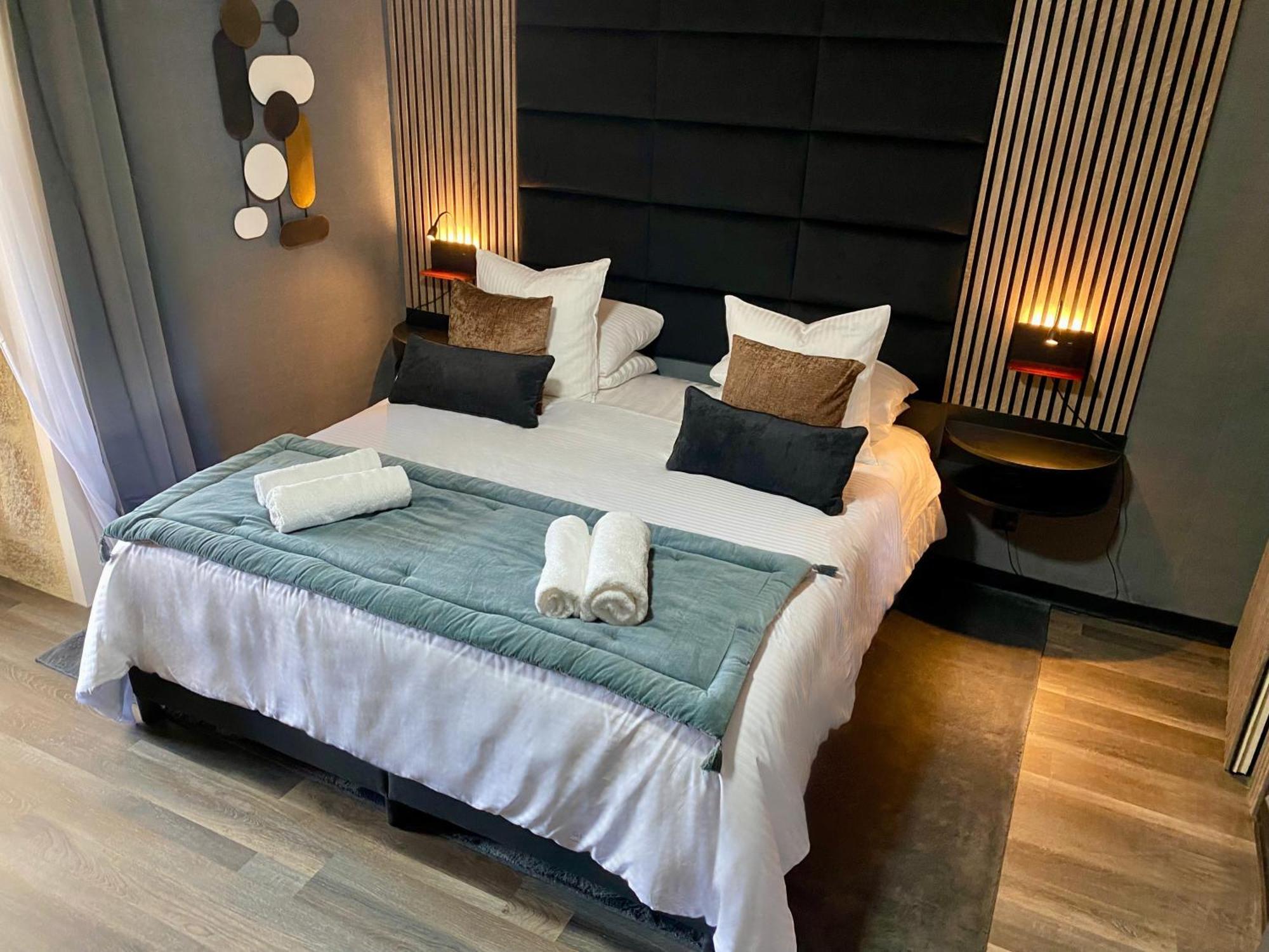 Bed and Breakfast Domaine Valenquercy à Cazillac Extérieur photo