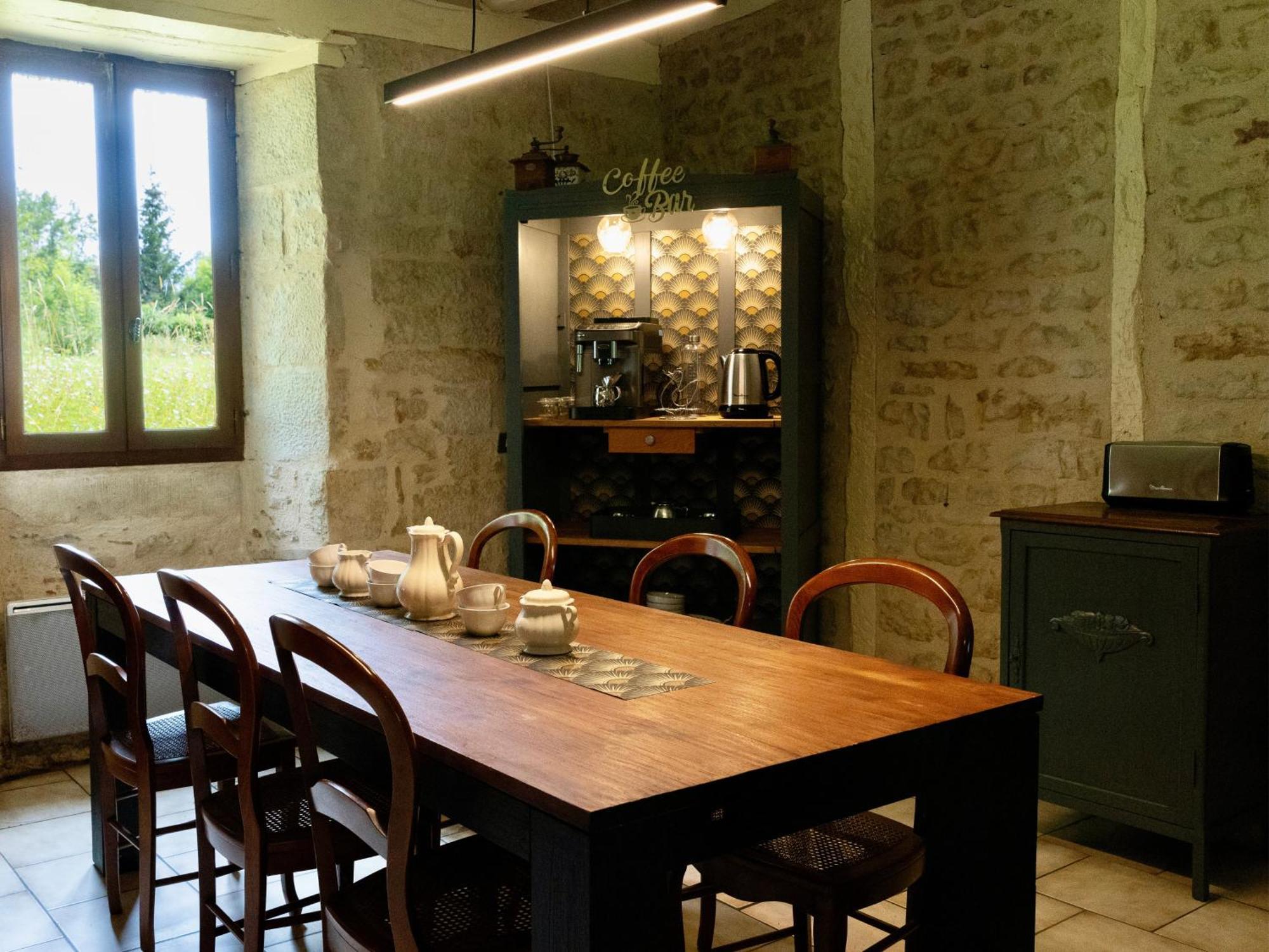 Bed and Breakfast Domaine Valenquercy à Cazillac Extérieur photo